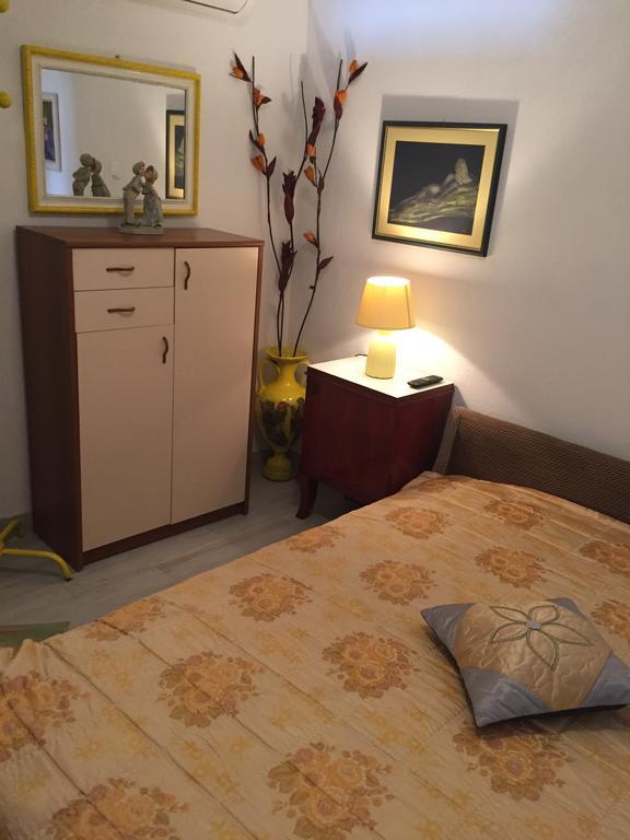 Apartment Greis ราชานิ ภายนอก รูปภาพ